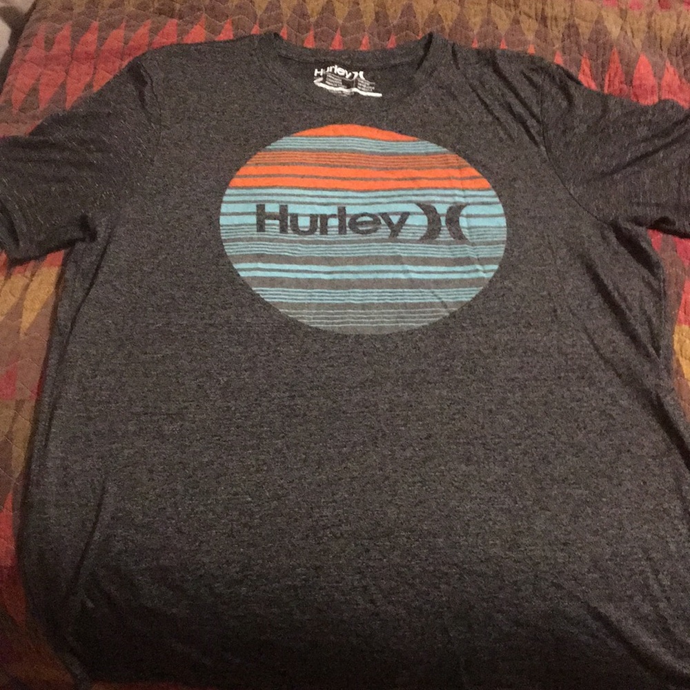 HURLEY T-SHIRT